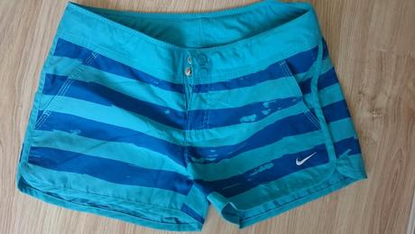 Šortky, nike,34