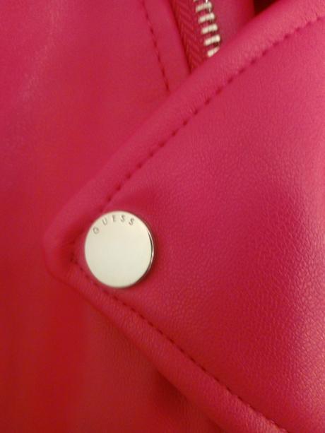 Guess kozenka, guess,s