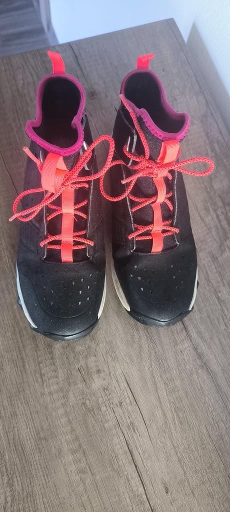 Ľahké tenisky/topánky, adidas,34