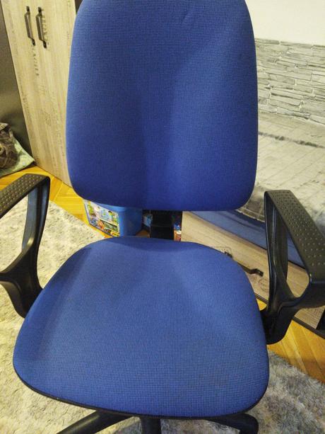 Kancelárska stolička, 