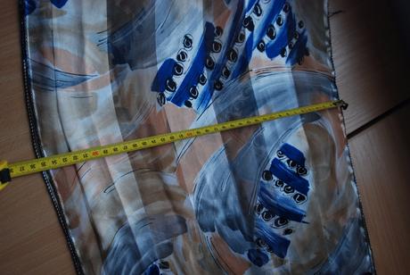 Šatka so saténovým leskom, 