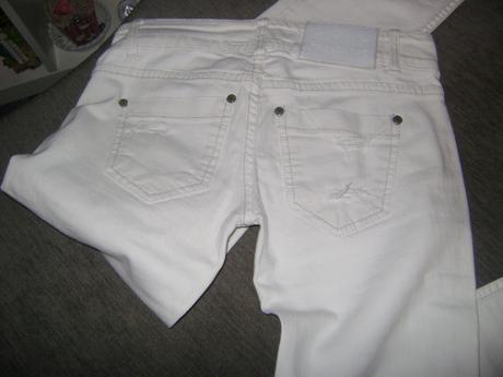 Biele breshka potrhané rifle,xs-s, xs