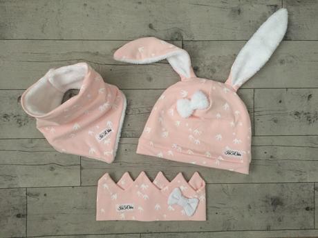 Krasna suprava ciapka zajko, korunka a nakrcnik, 50 - 158