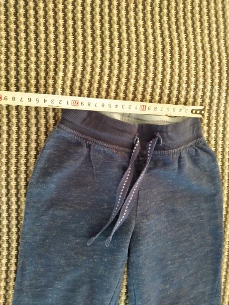 Tepláky, lupilu,110