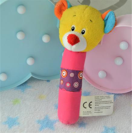 Pískajúca hrkálka-macko,