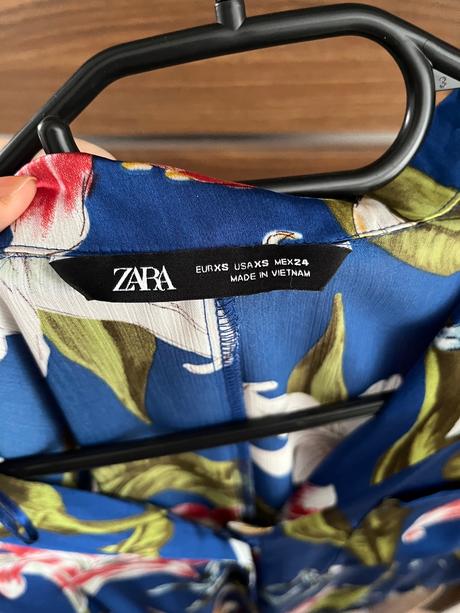 Zara kvetovaný overal, zara,xs