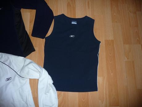2x mikina a 1x tricko reebok, reebok,158