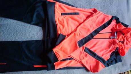 Teplakova súprava, 164