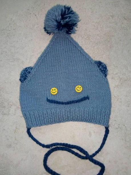 Pletená čiapka s kožušinkovým brmbolcom, 