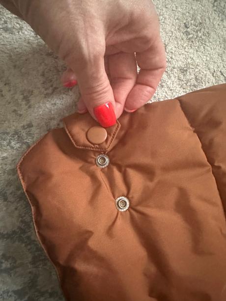 Obojstranná pérová vesta 9-10 rokov, zara,140