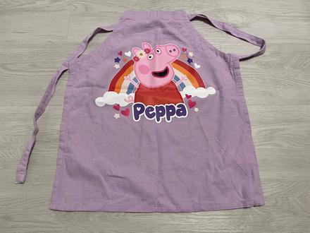 Dievčenská zásterka. vek.128/140, 