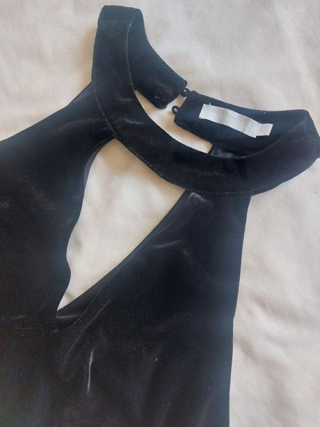 Krasne sexi zamatove body m-l, m