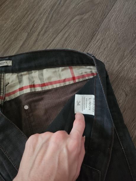 Pekne pánske rifle "burberry", 34