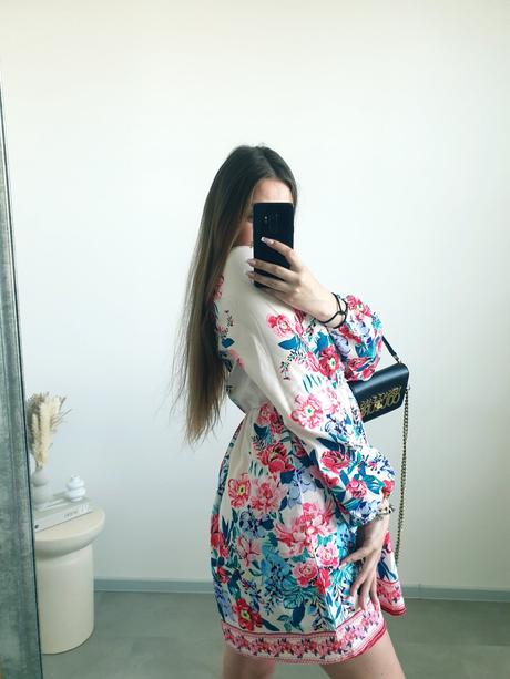 Kvetované šaty m, m