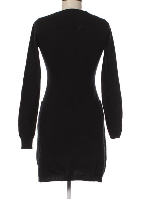 Vlnene saty sisley s, sisley,s