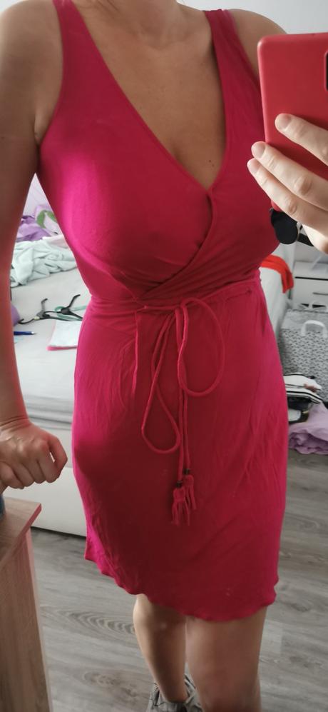 Krásne šaty veľ. s/m, s