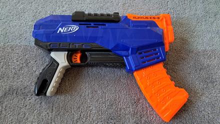 Nerf rukkus ics-8,