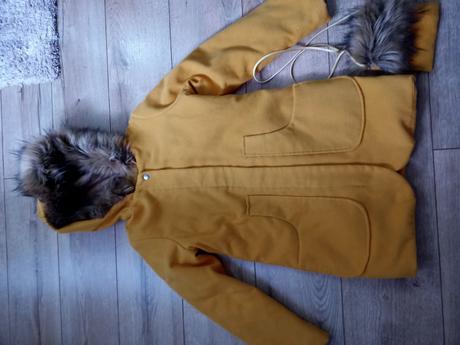 Dievčenský zimný kabát, 140