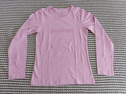 Nové nenosené tričko, 128