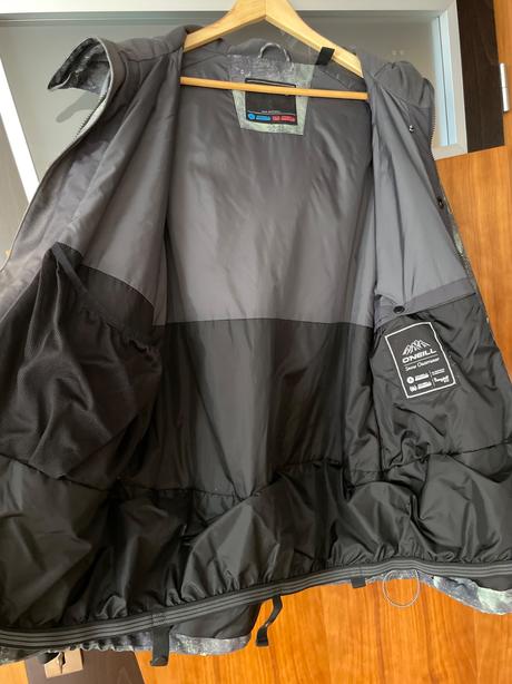 Oneill zimná lyžiarska bunda s potlačou lesa, o'neill,xl