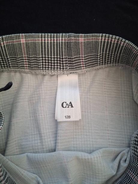 Sukňa 2x veľmi pohodlné, c&a,128