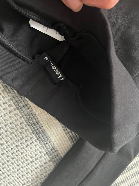 Dievčenské legíny, 140