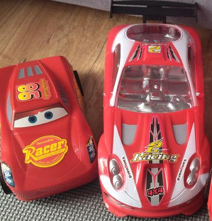 Autá málo používané,