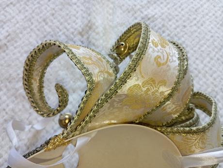 Benátska maska so zvončekmi, 