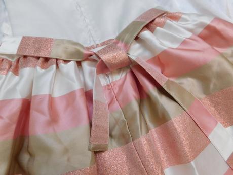 Velmi pekne šaty na slavnost, topolino,116