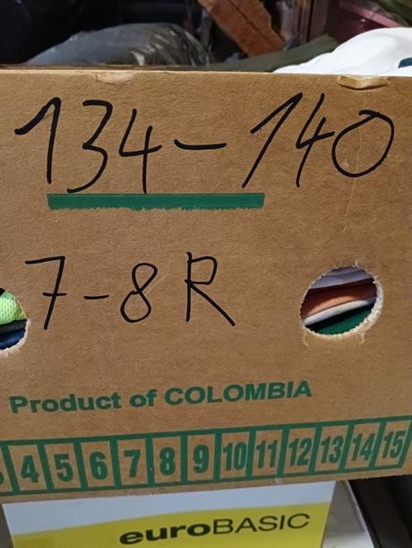 Chlapčenské veci vel. 134-140, 122–134