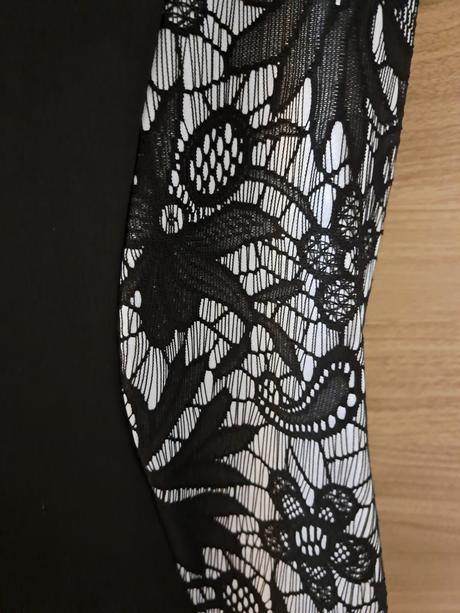 Čierne mini šaty s čipkou, l