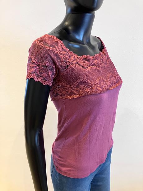 Dámske tričko s krajkou (38-40), m