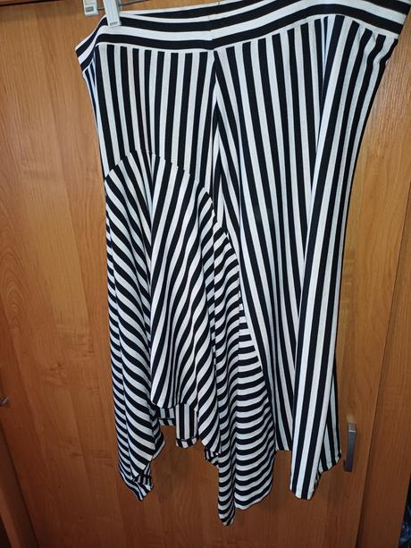 Damska midi sukna xxl, xxxl