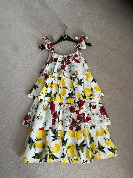 Dolce & gabanna, 152