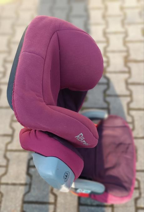 Autosedačka, britax