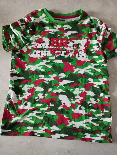 Vianočné tričko, 122