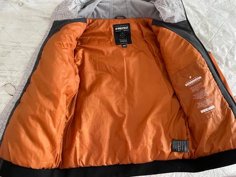 Zimná lyžiarska bunda, 164