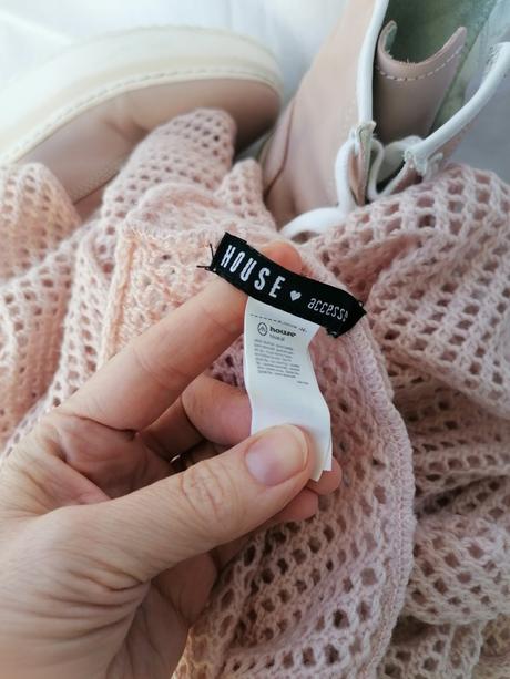 Celokoženné pudrovoružové topánky, baťa,36