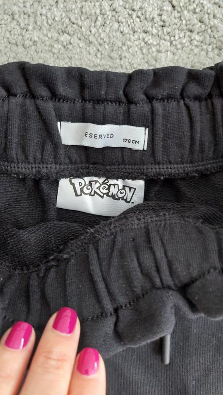 Sukňa reserved pokemon, reserved,128