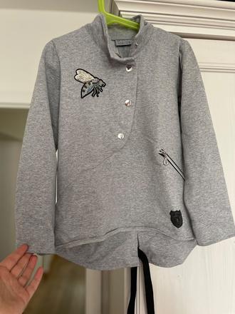 Dlhsia mikina so zapinanim, 122