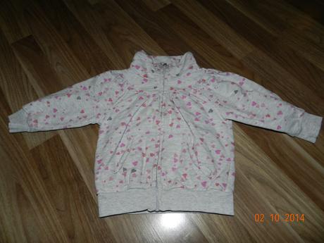 Mikinka, reserved,80