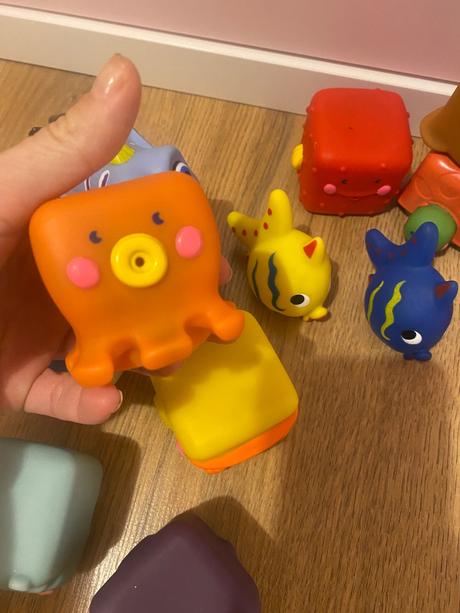 Gumené hračky do vane, na kúpanie,