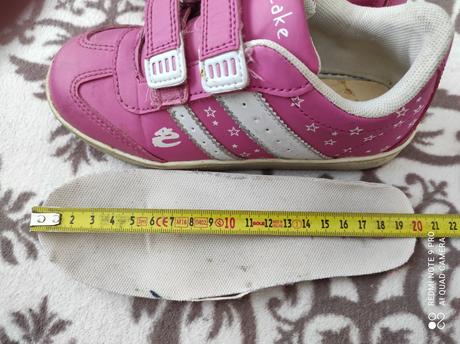 Botasky, deichmann,30