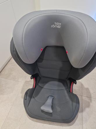 Autosedačka do 36kg, britax