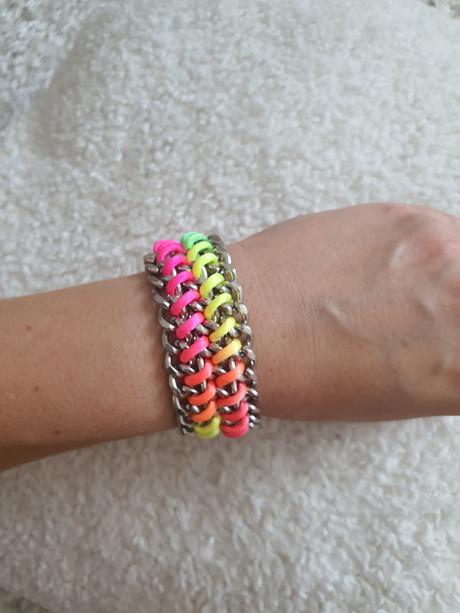 Dúhový náramok, 