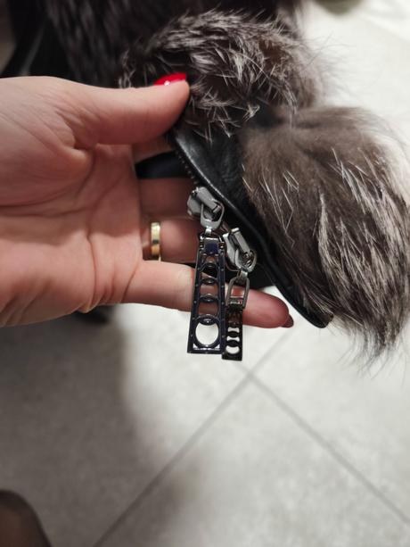 Luxusna kozusinova vesta z lisky, s