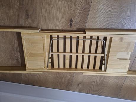 Bambusový podnos do vane,