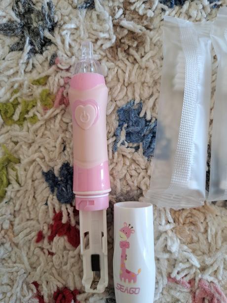 Detská zubna kefka,