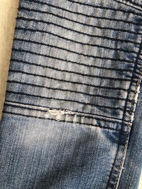 Chlapcenske rifle 2ks, 104