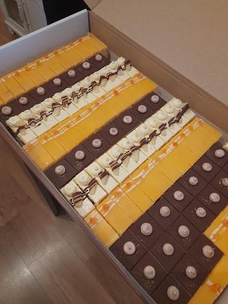 Zákusky a tortičky,